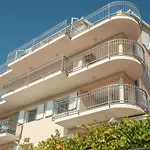 More Apartment *