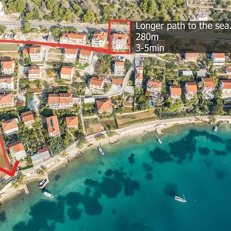 More * Trogir