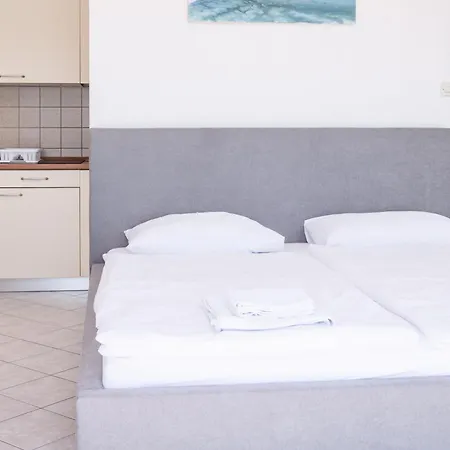 More Apartman *