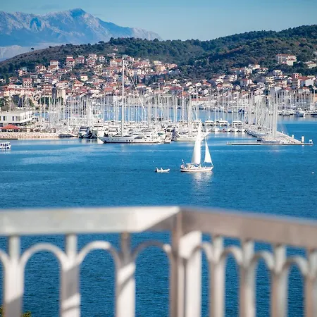 Apartman More Trogir